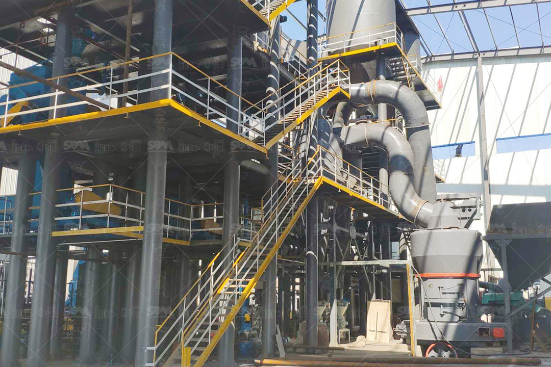 Diagram showing the curved shovel blade and grinding roller assembly in an MTW European Trapezium Mill.